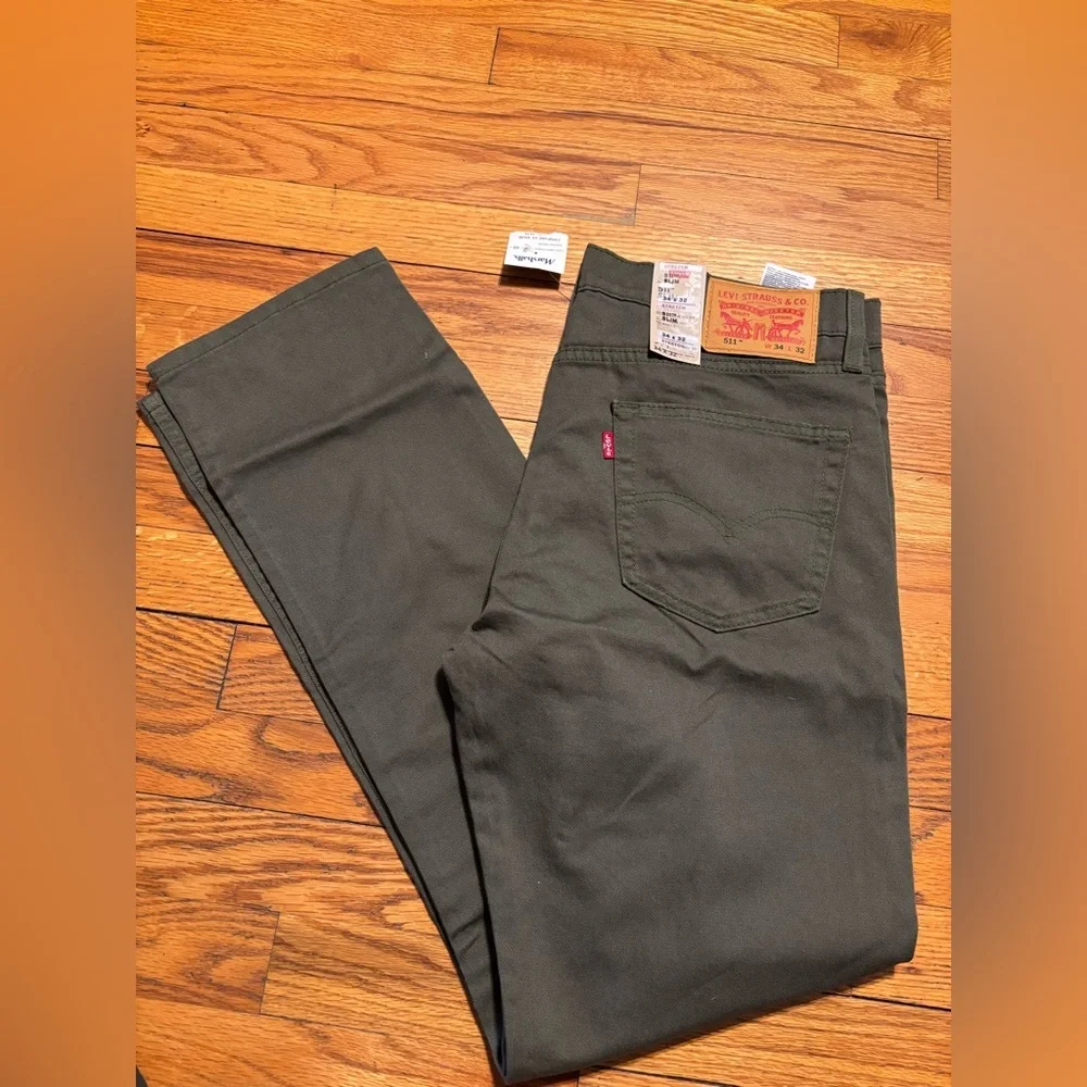 NWT Levi’s Jean